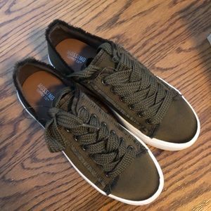 Mossimo Army Green Tennis Shoes